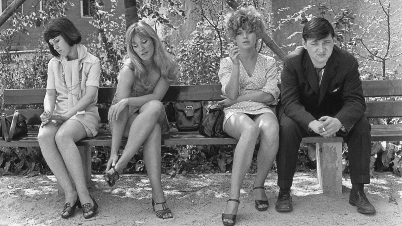 Katzelmacher (1969) abspielen