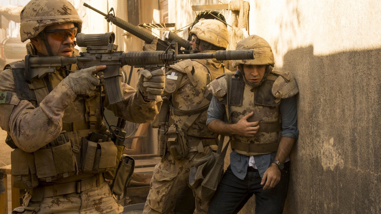 Hyena Road (2015) abspielen