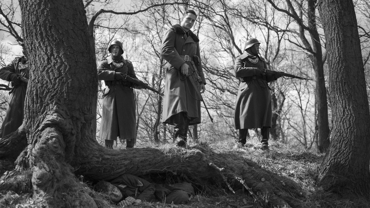 Der Hauptmann (2018) abspielen