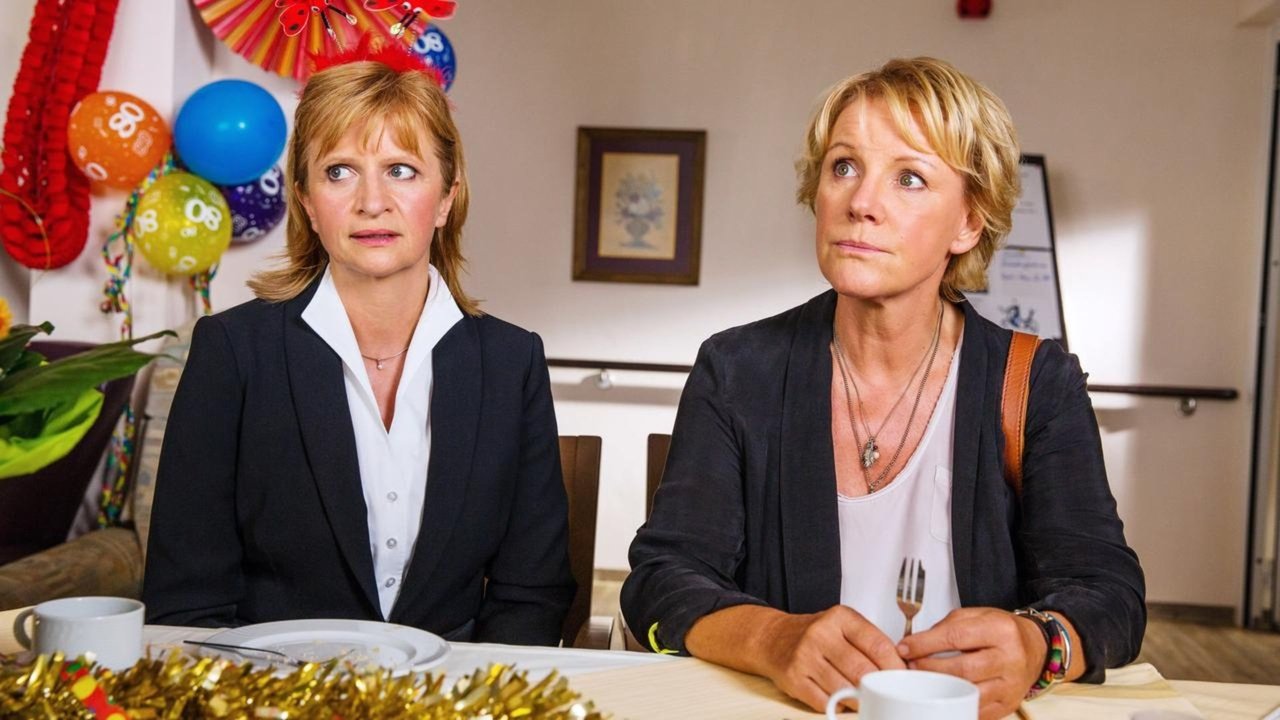 Zwei mitten im Leben (2014) abspielen