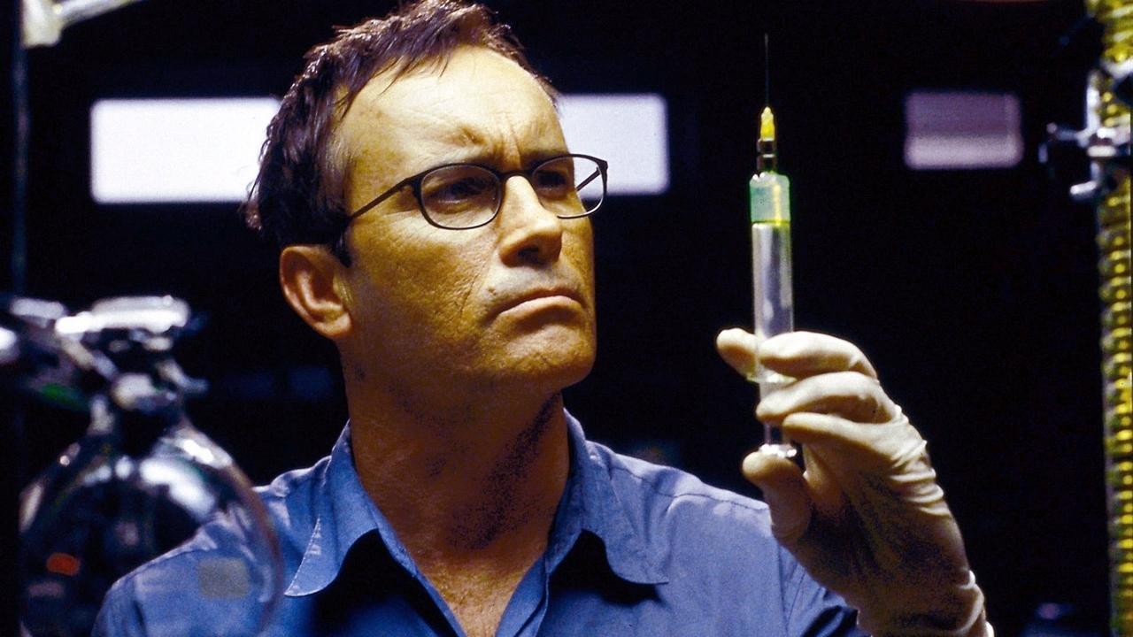 Beyond Re-Animator (2003) abspielen