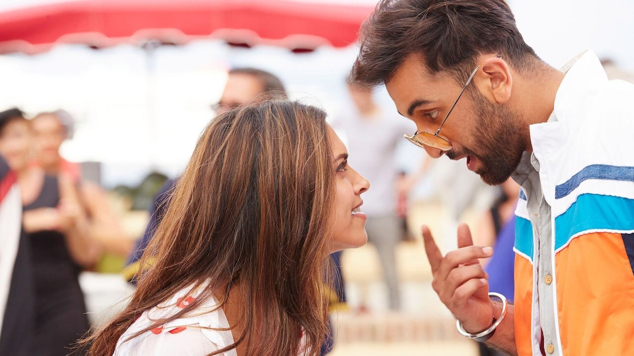 Tamasha (2015) abspielen