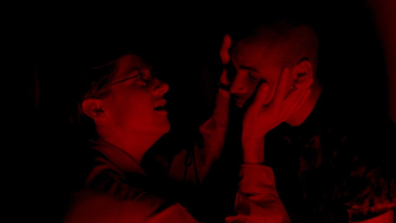 Dahmer (2002) abspielen