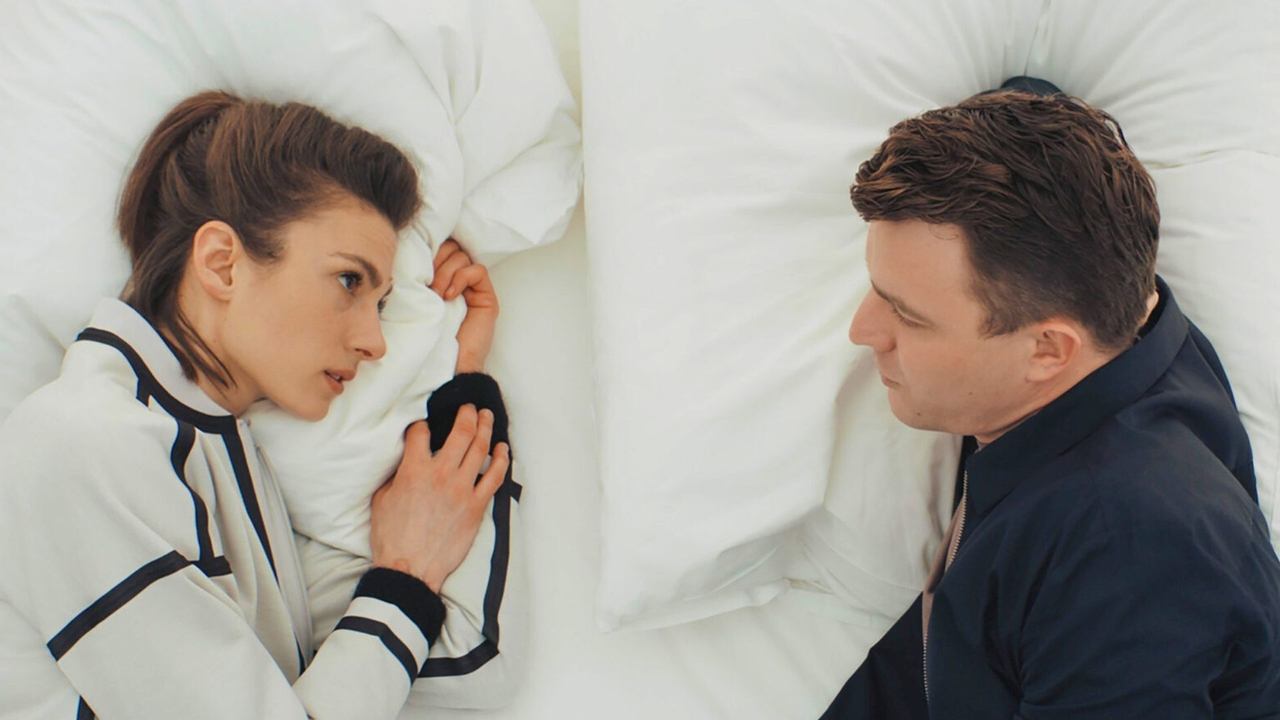 Exit (2020) abspielen