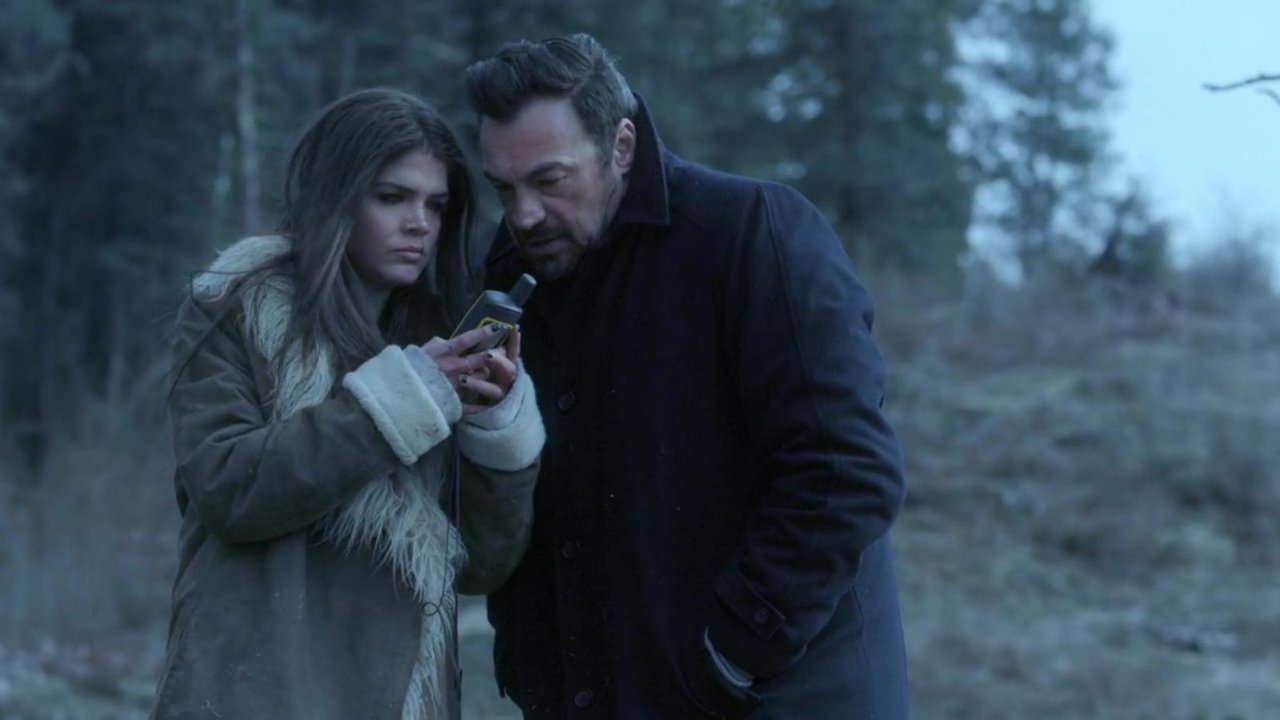 Frozen Money (2015) abspielen