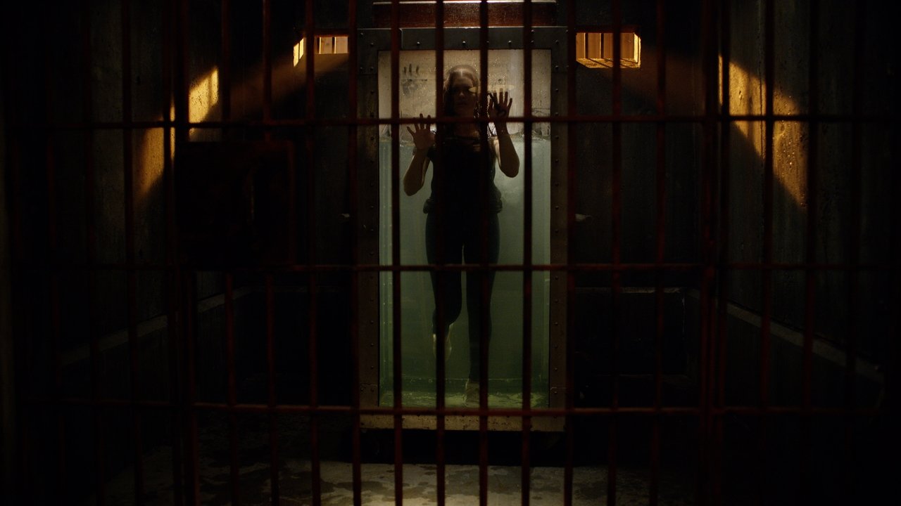 Follow Me (2020) abspielen