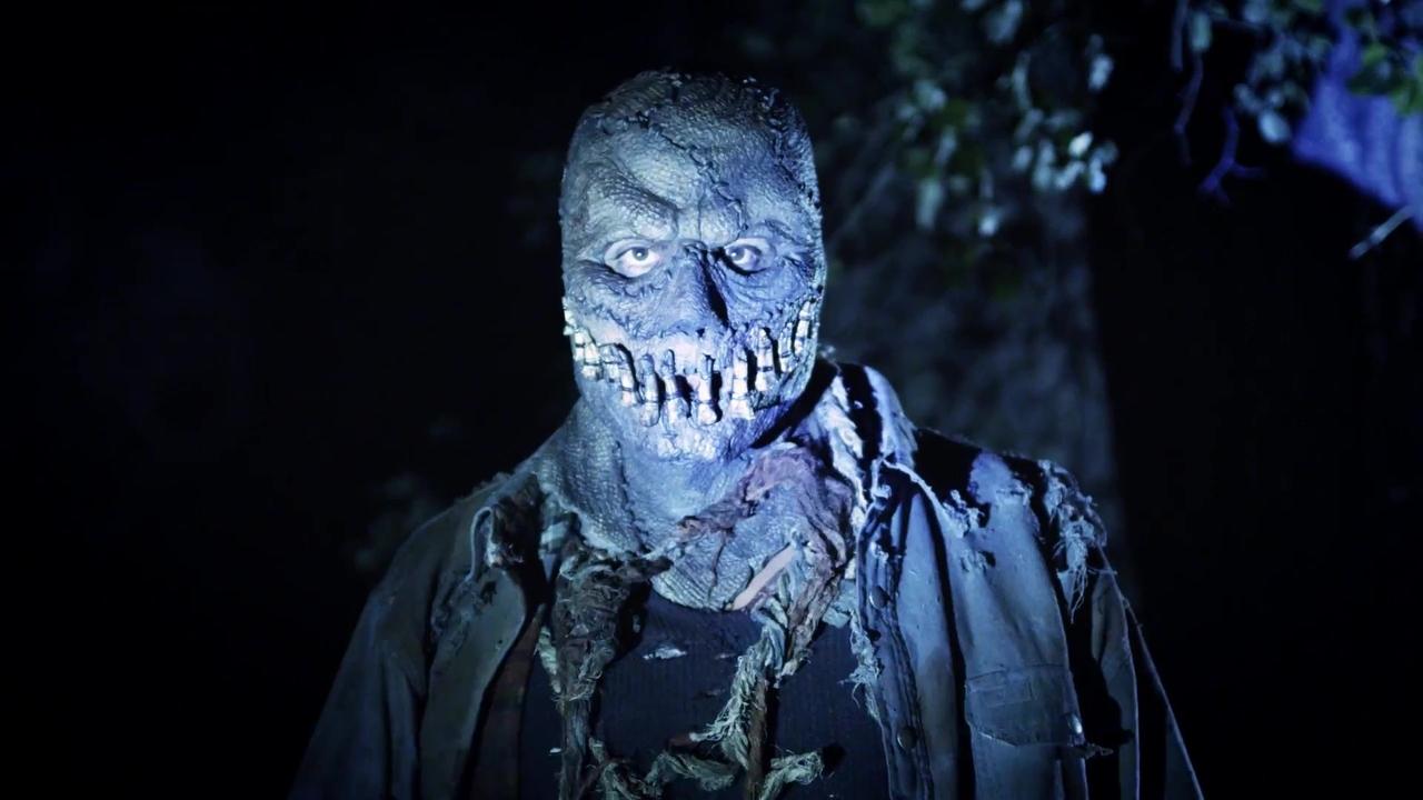 Minutes to Midnight - Bete, dass sie nicht vorbeischauen (2018) abspielen