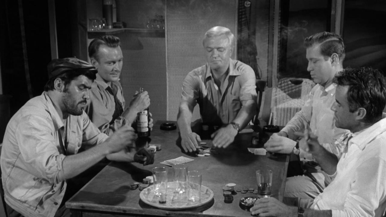 Endstation 13 Sahara (1963) abspielen