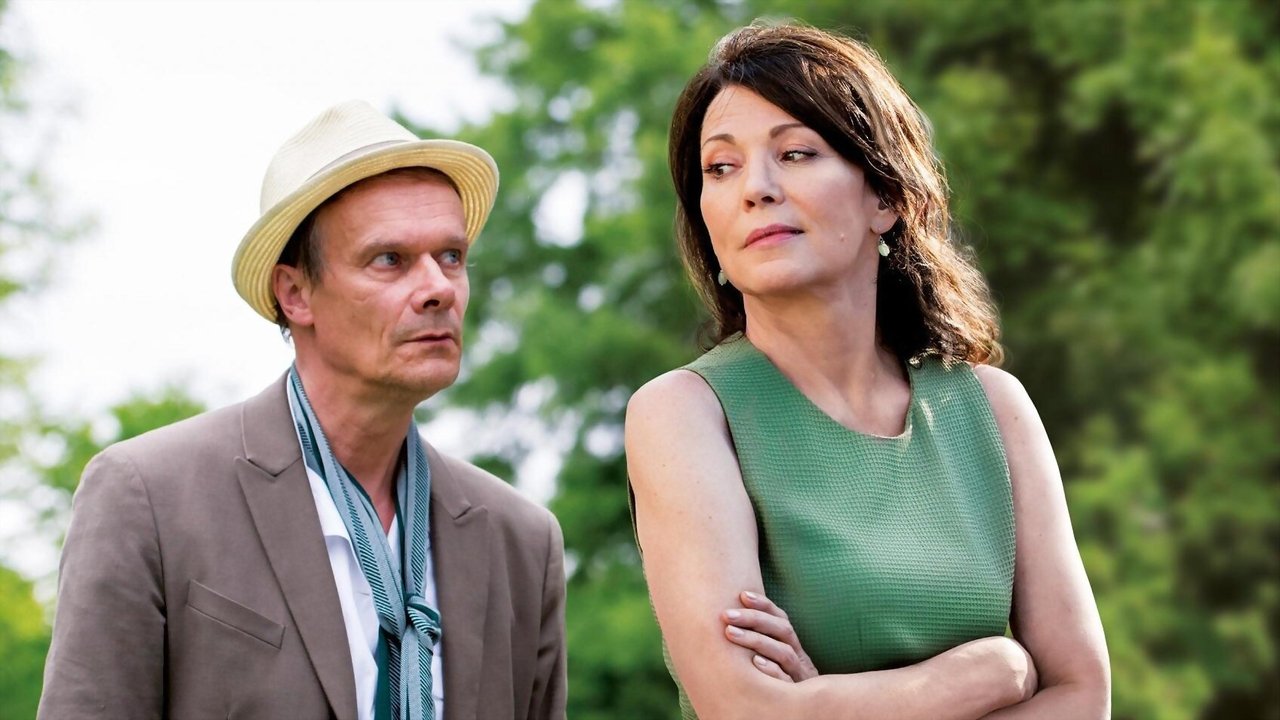 Miss Sixty (2014) abspielen