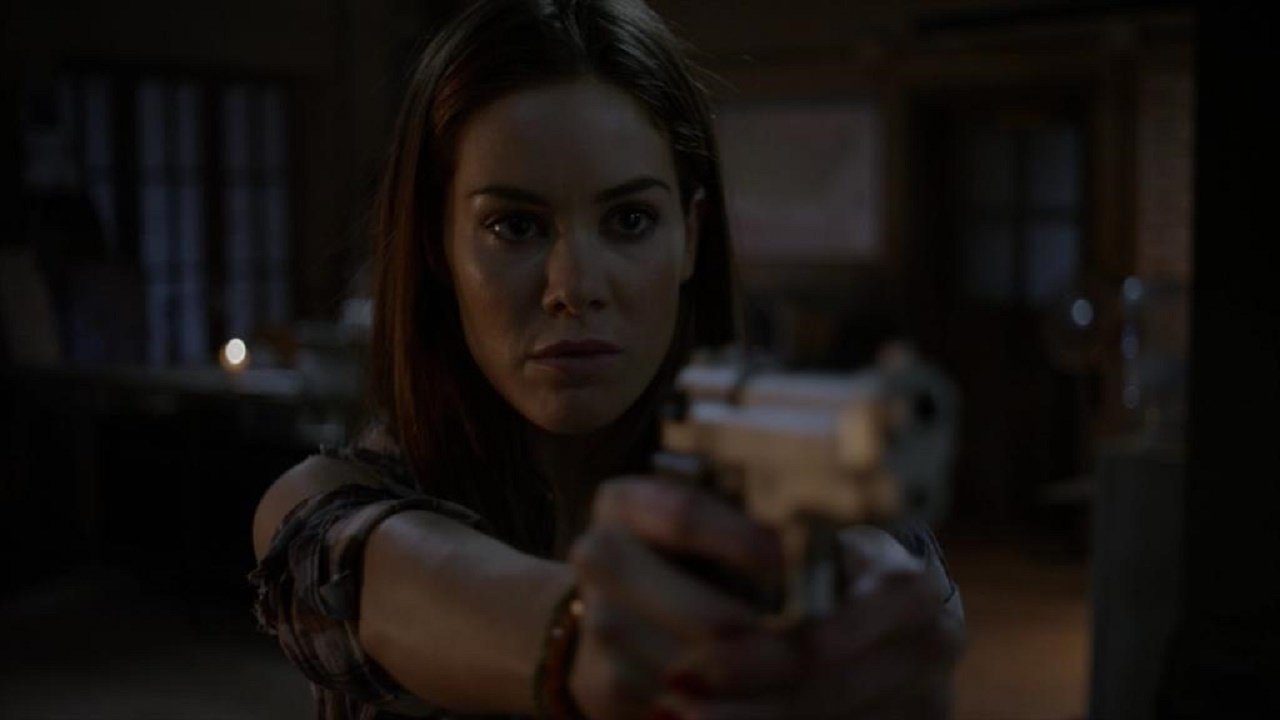 Wrong Turn 5: Bloodlines (2012) abspielen