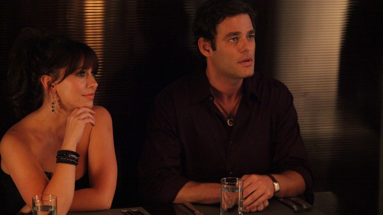 Finding Ms. Right (2012) abspielen