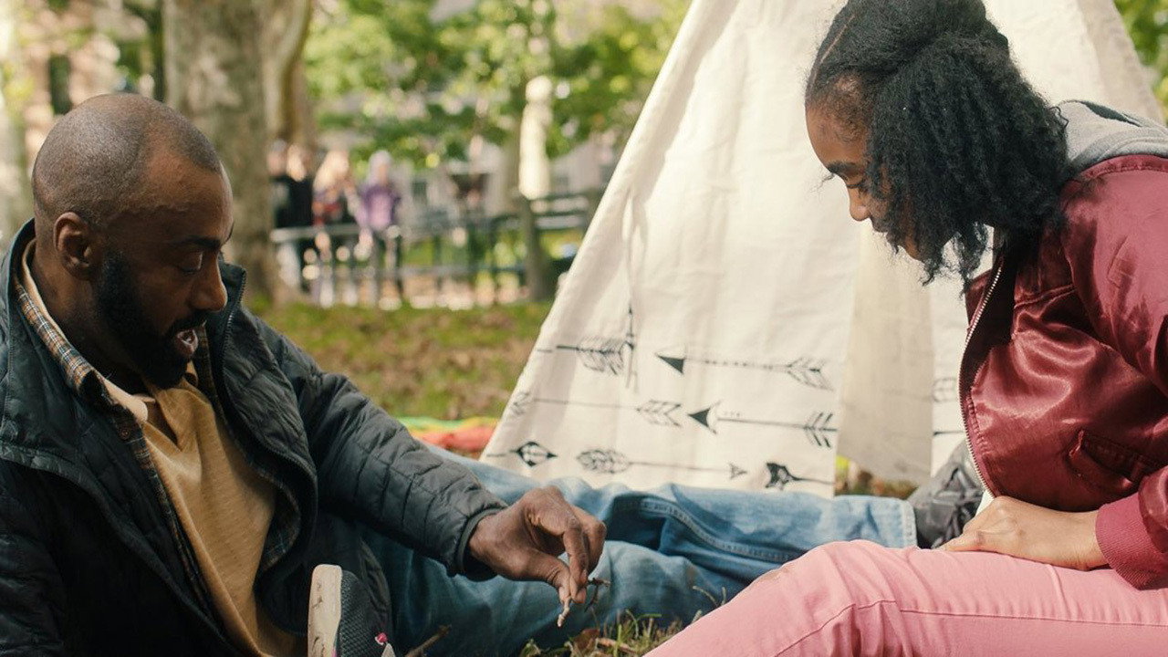Still Here (2020) abspielen