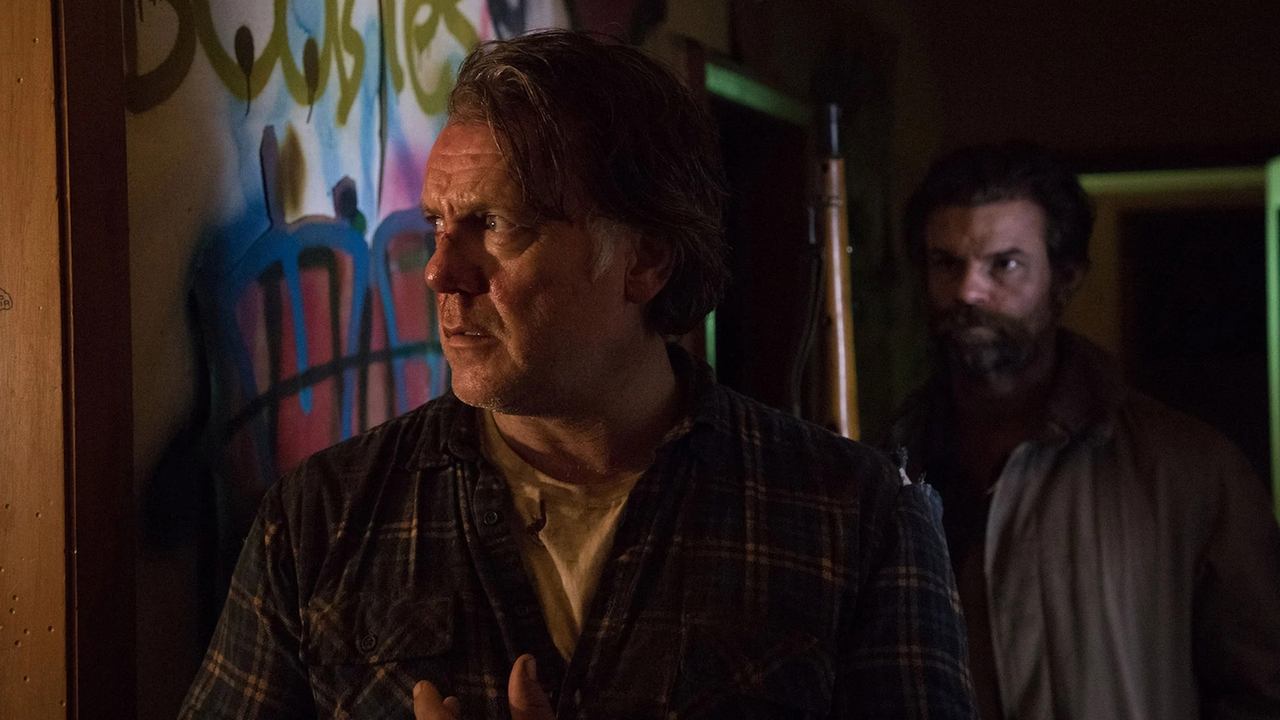 Coming Home in the Dark (2021) abspielen