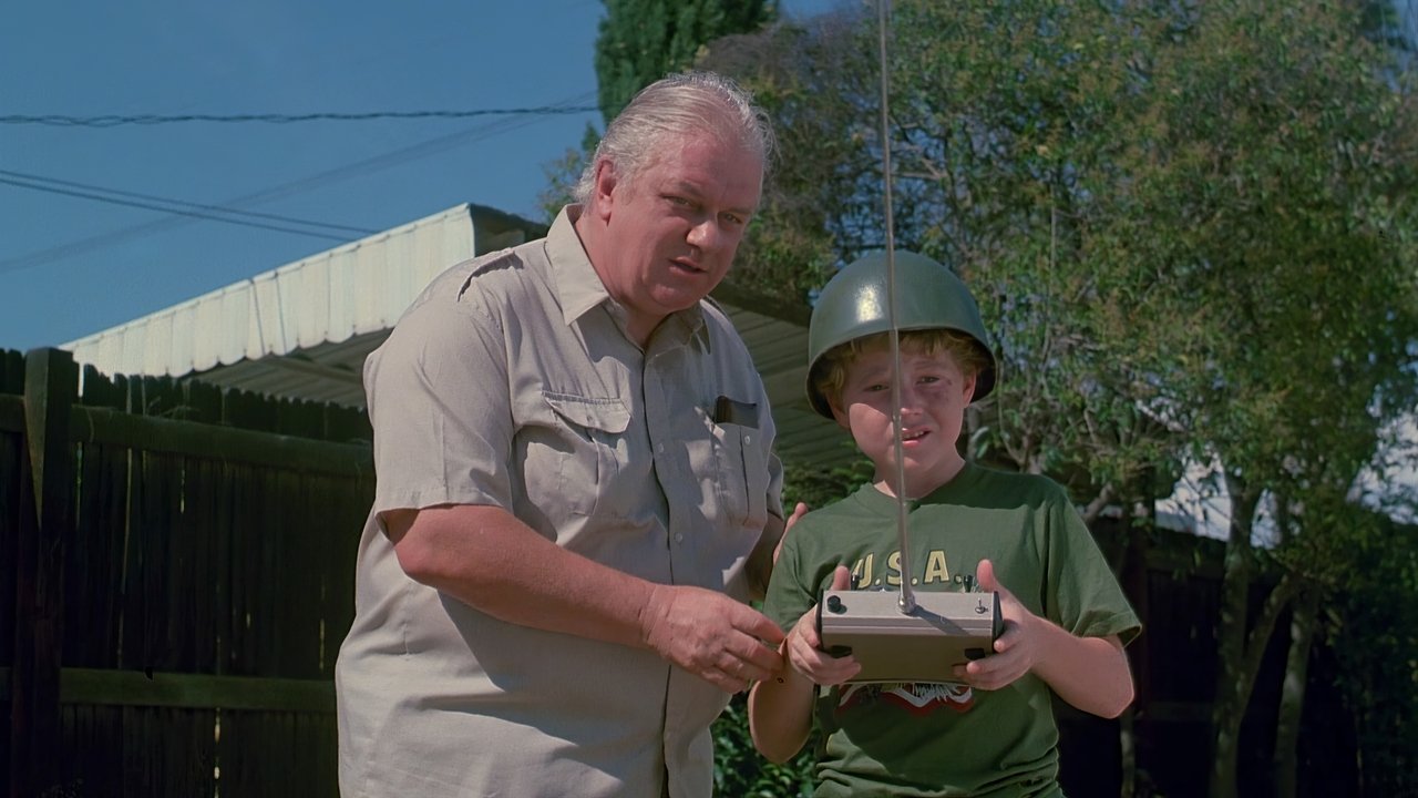 Stand Alone (1985) abspielen