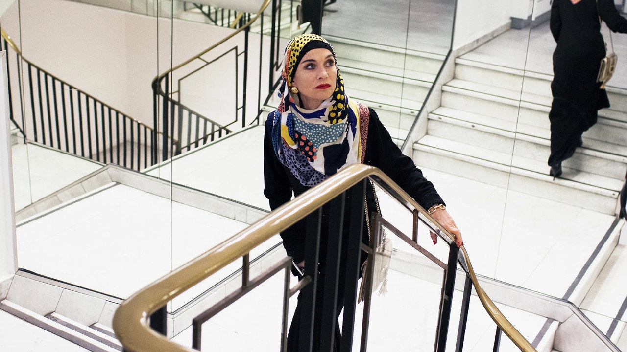 Eine Frau mit berauschenden Talenten (2020) abspielen
