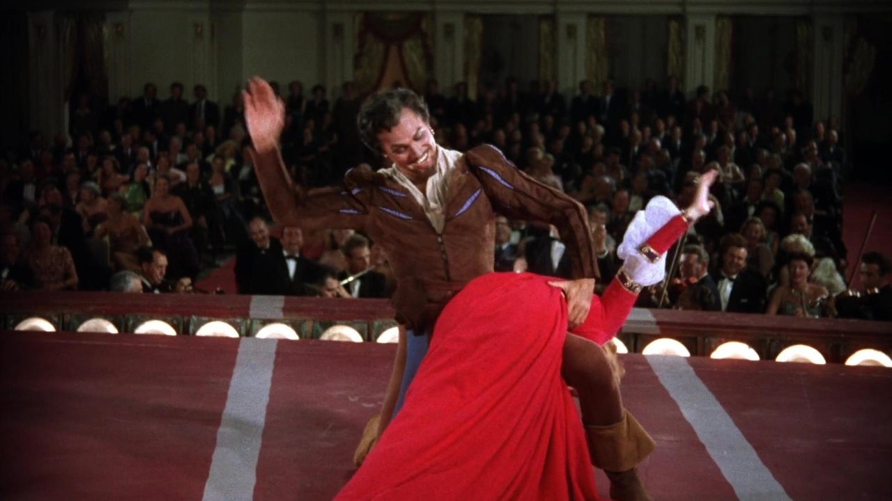 Küß mich, Kätchen! (1953) abspielen