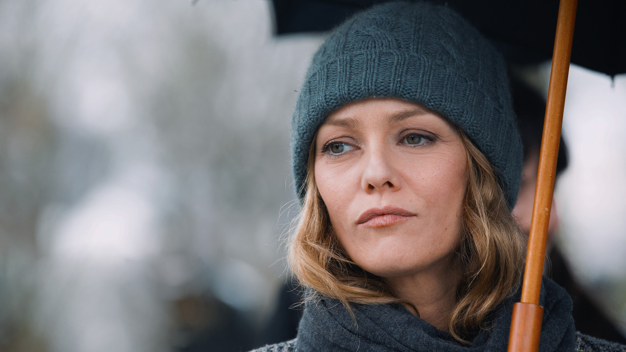 Das Familienfoto (2018) abspielen