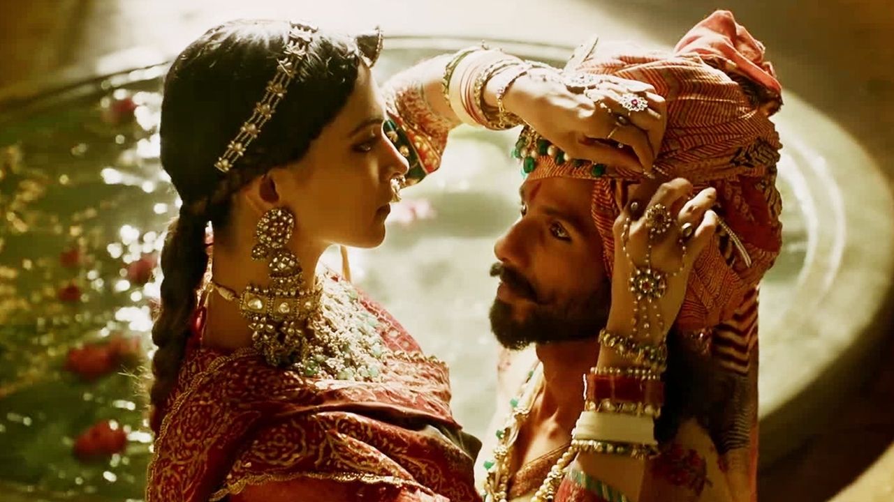 Padmaavat - Ein Königreich für die Liebe (2018) abspielen