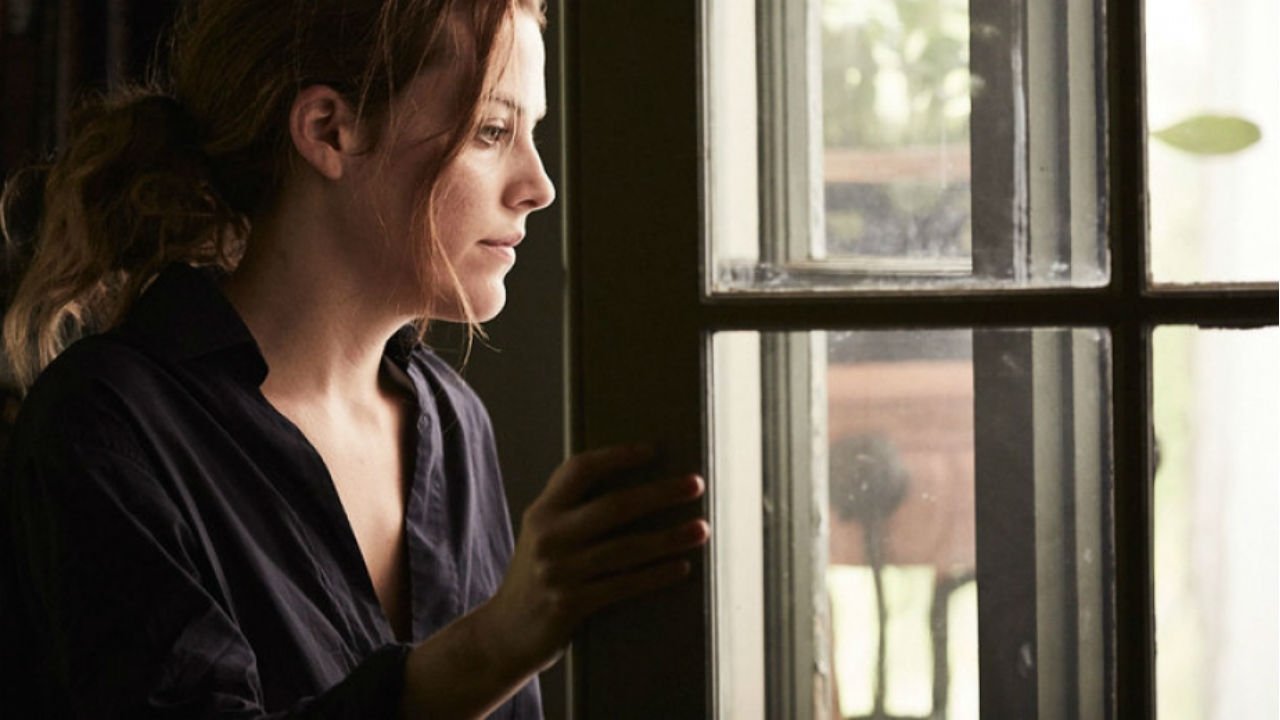 Welcome the Stranger (2018) abspielen