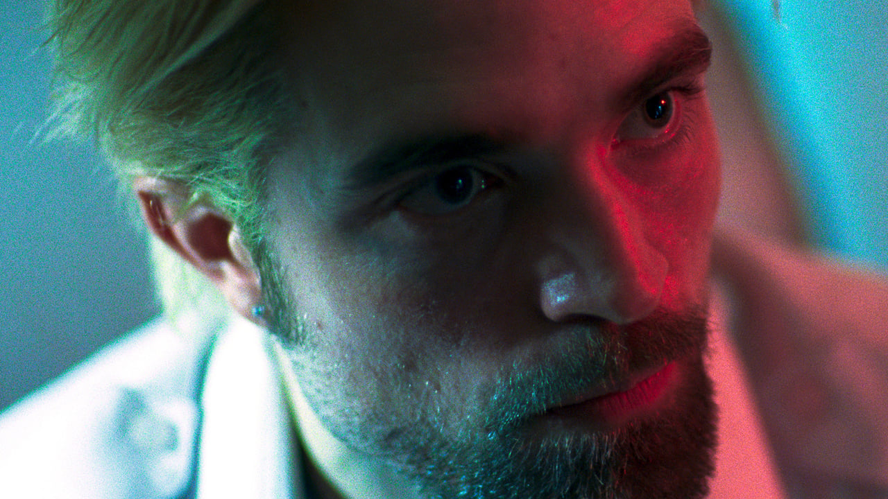 Good Time (2017) abspielen