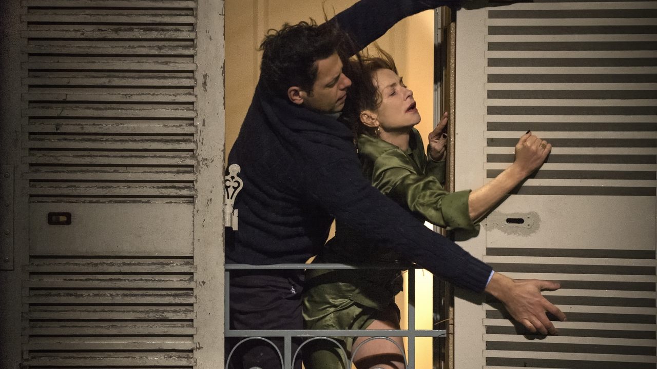Elle (2016) abspielen