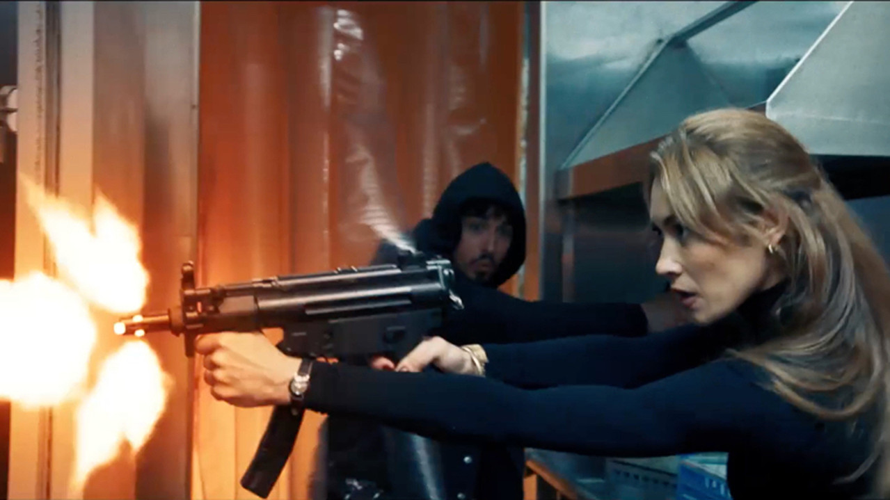 High Heat (2022) abspielen