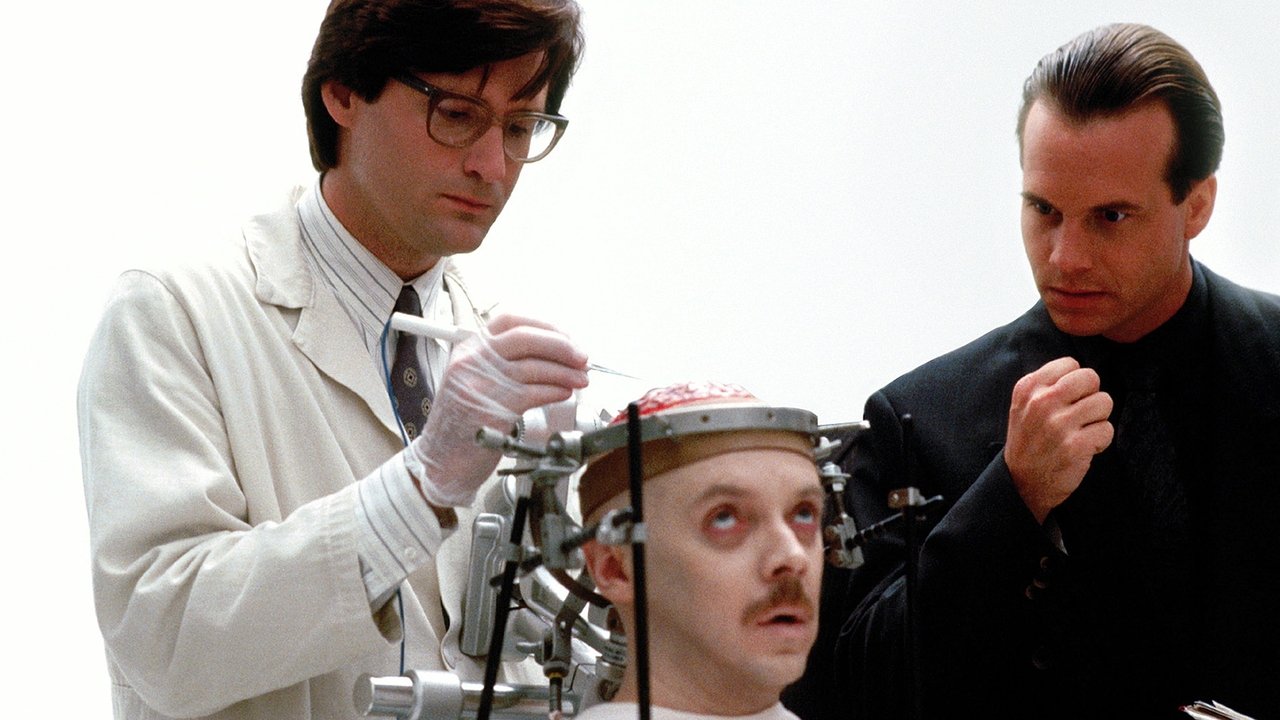 Brain Dead (1990) abspielen