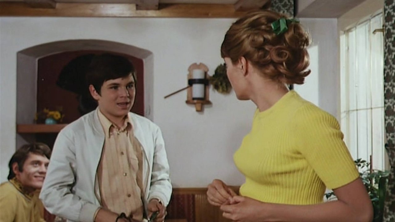 Immer Ärger mit den Paukern (1968) abspielen