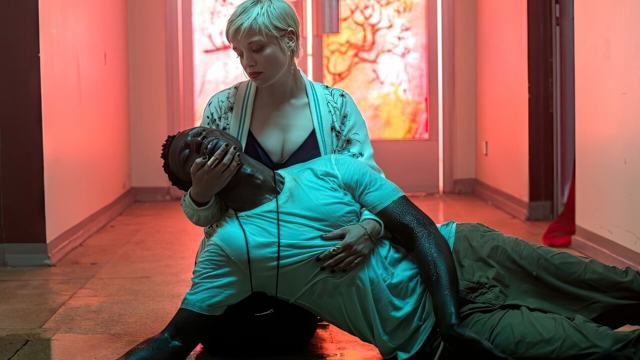 Berlin Alexanderplatz (2020) abspielen