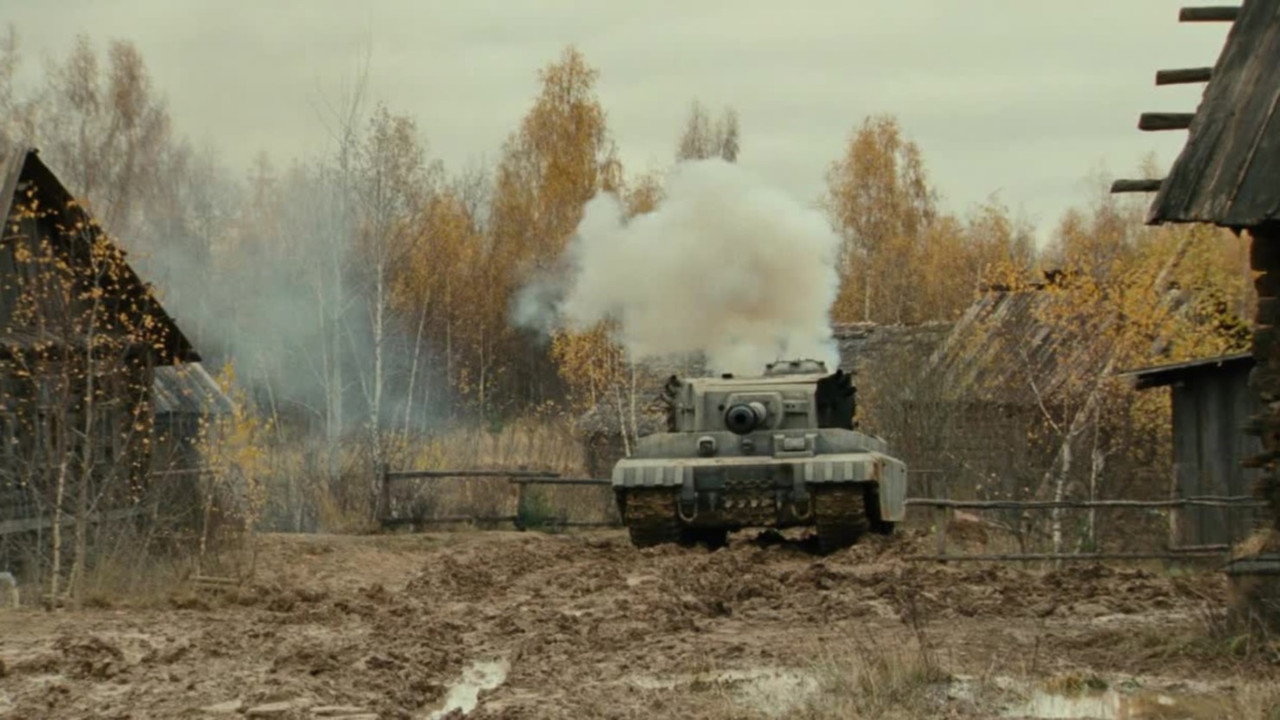 White Tiger - Die große Panzerschlacht (2012) abspielen