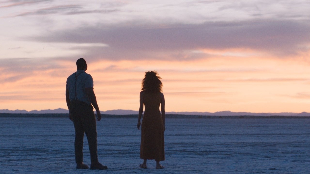 Nine Days (2021) abspielen