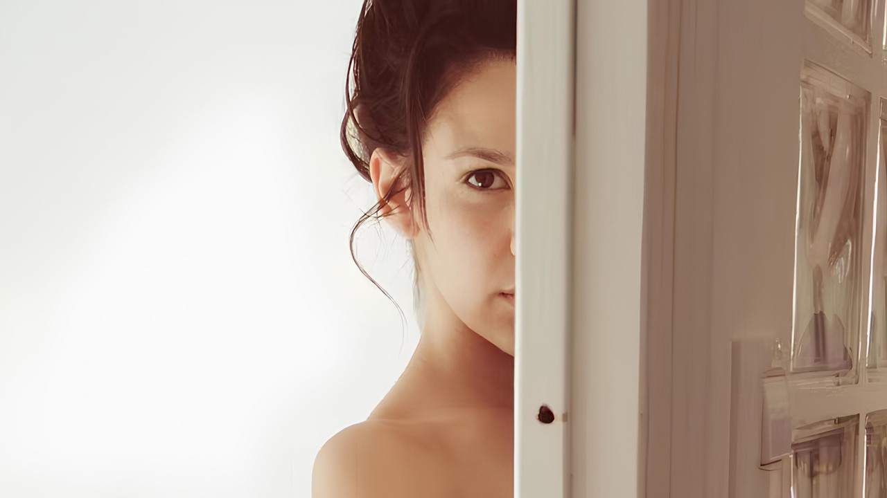 Cabaret Desire (2011) abspielen