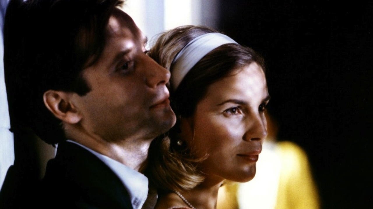 Das Parfum von Yvonne (1994) abspielen