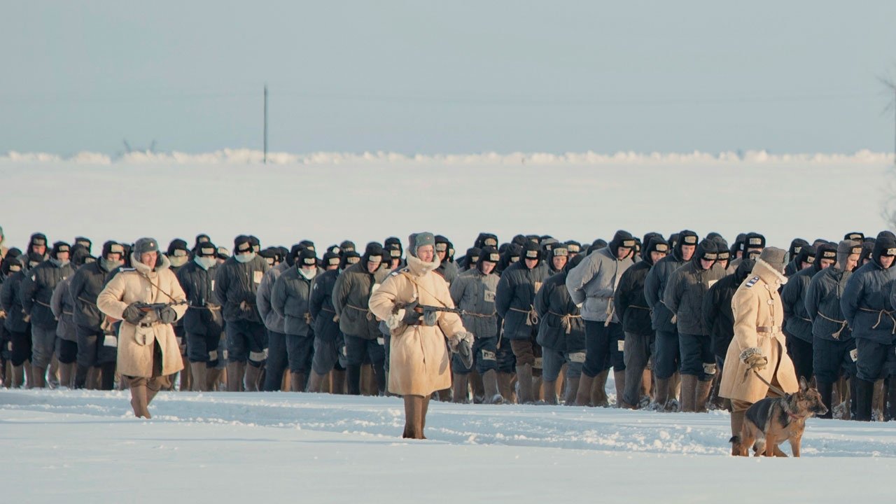 Gulag - 10 Jahre Hölle (2021) abspielen