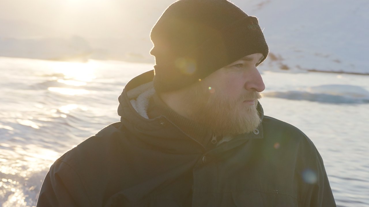 A Polar Year (2018) abspielen