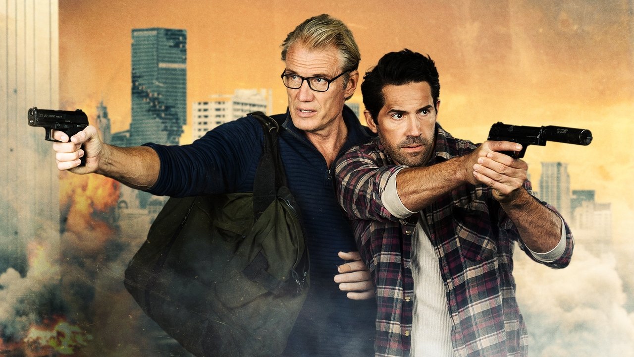 Castle Falls (2021) abspielen