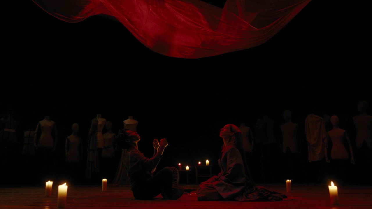 Mother Mary (2026) abspielen