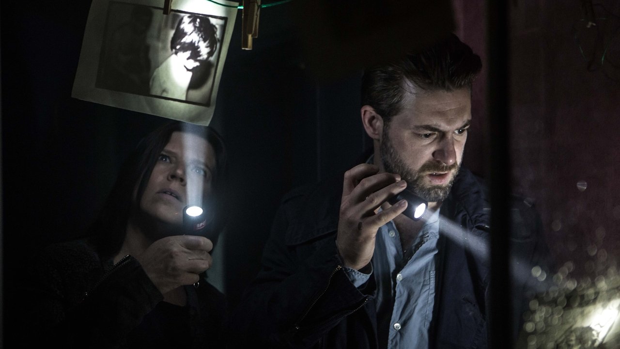 Die Behandlung (2014) abspielen
