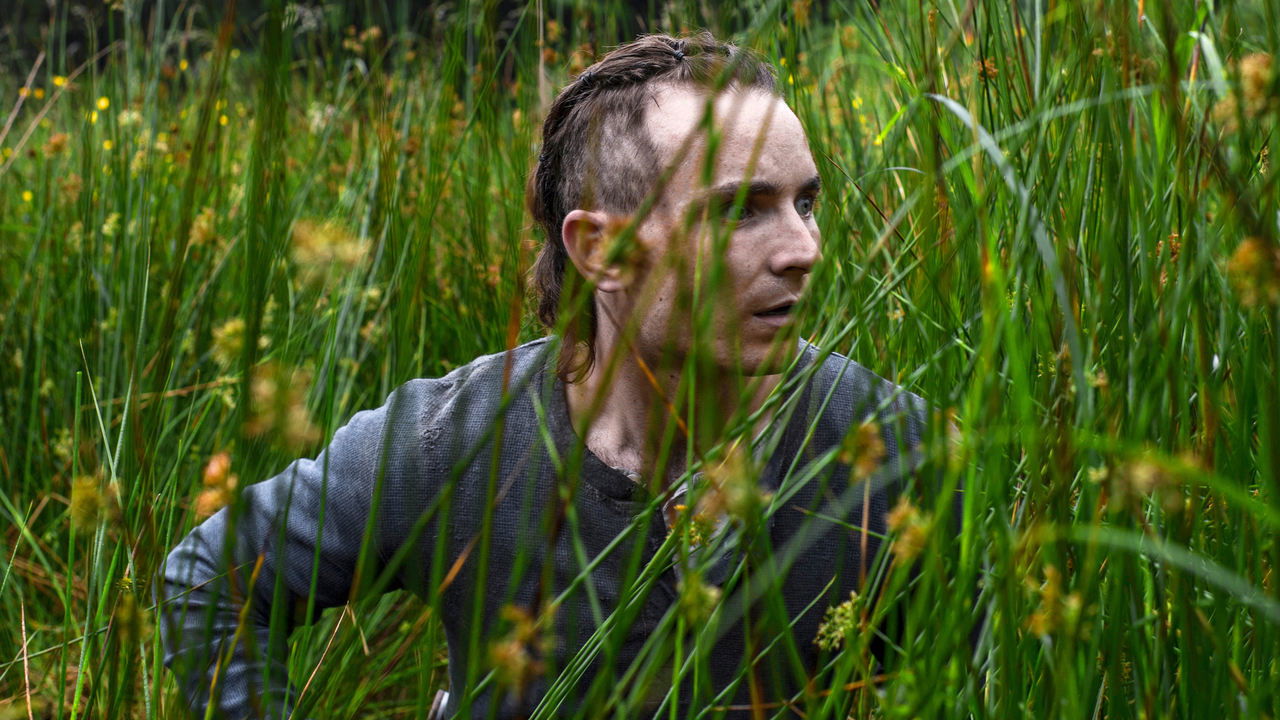 The Survivalist (2015) abspielen