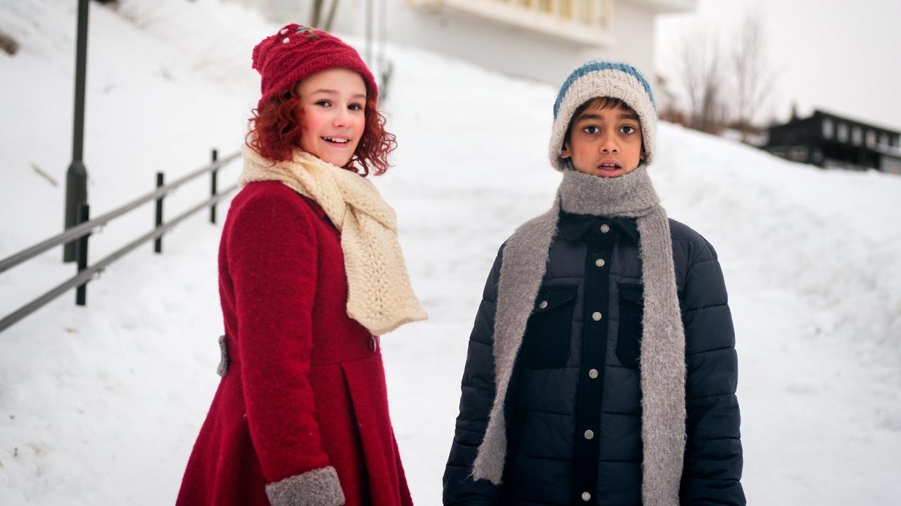 Die Schneeschwester (2024) abspielen