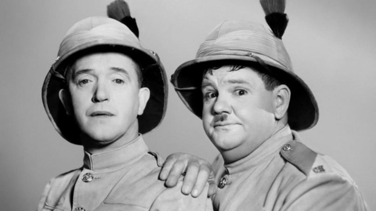 Dick und Doof - Wir sind vom schottischen Infanterie-Regiment (1935) abspielen