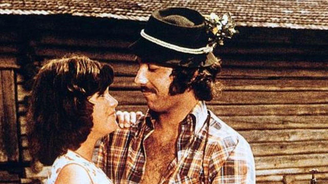 Geh, zieh dein Dirndl aus (1973) abspielen