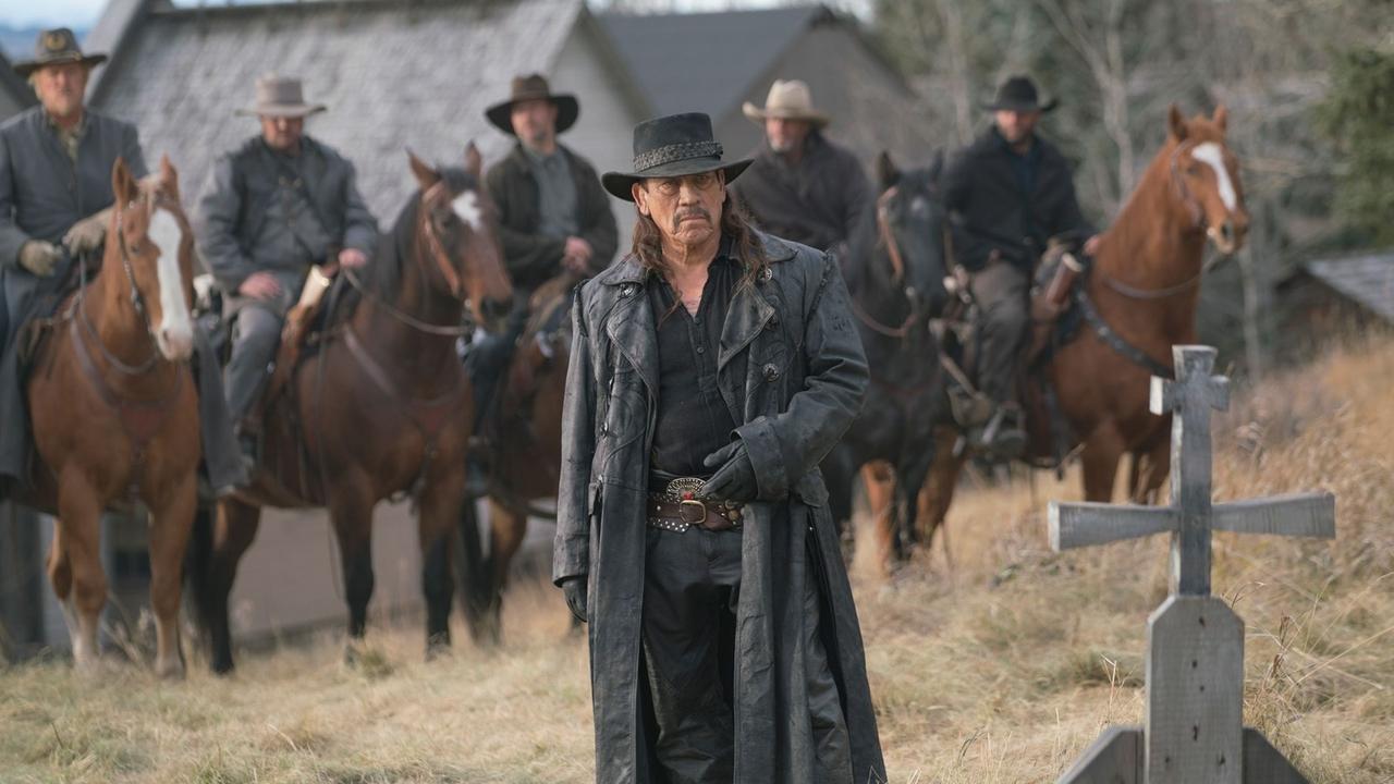 Dead in Tombstone 2 (2017) abspielen