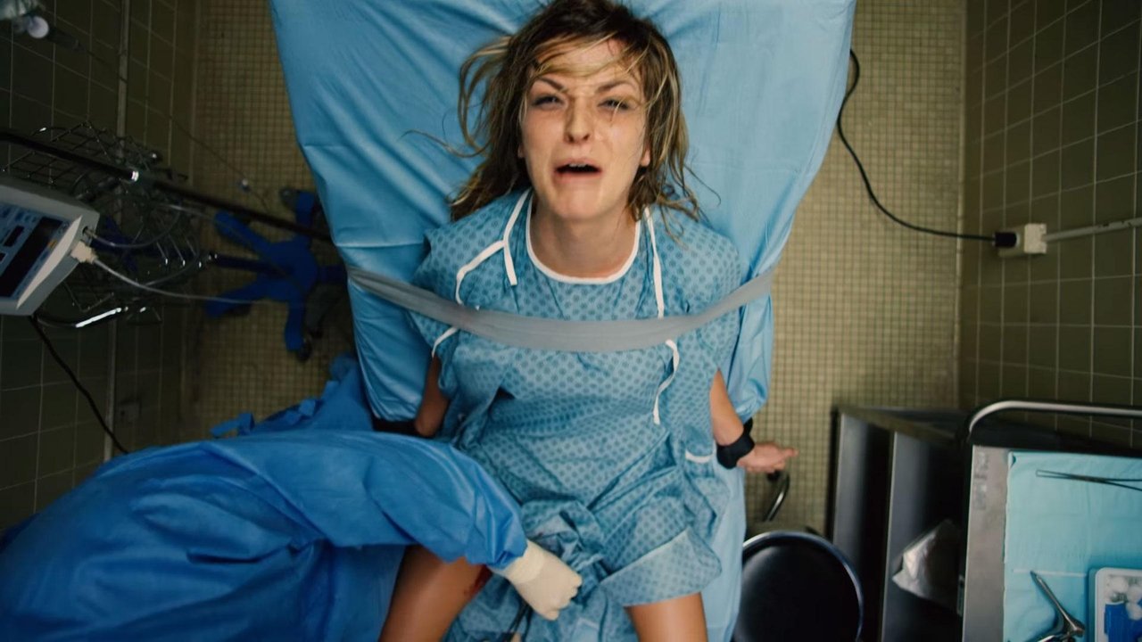 Inoperable (2017) abspielen