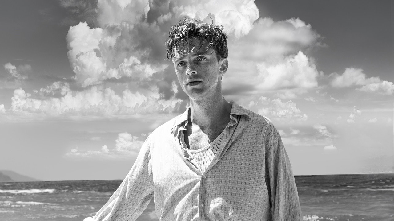 Der Fremde (2025) abspielen