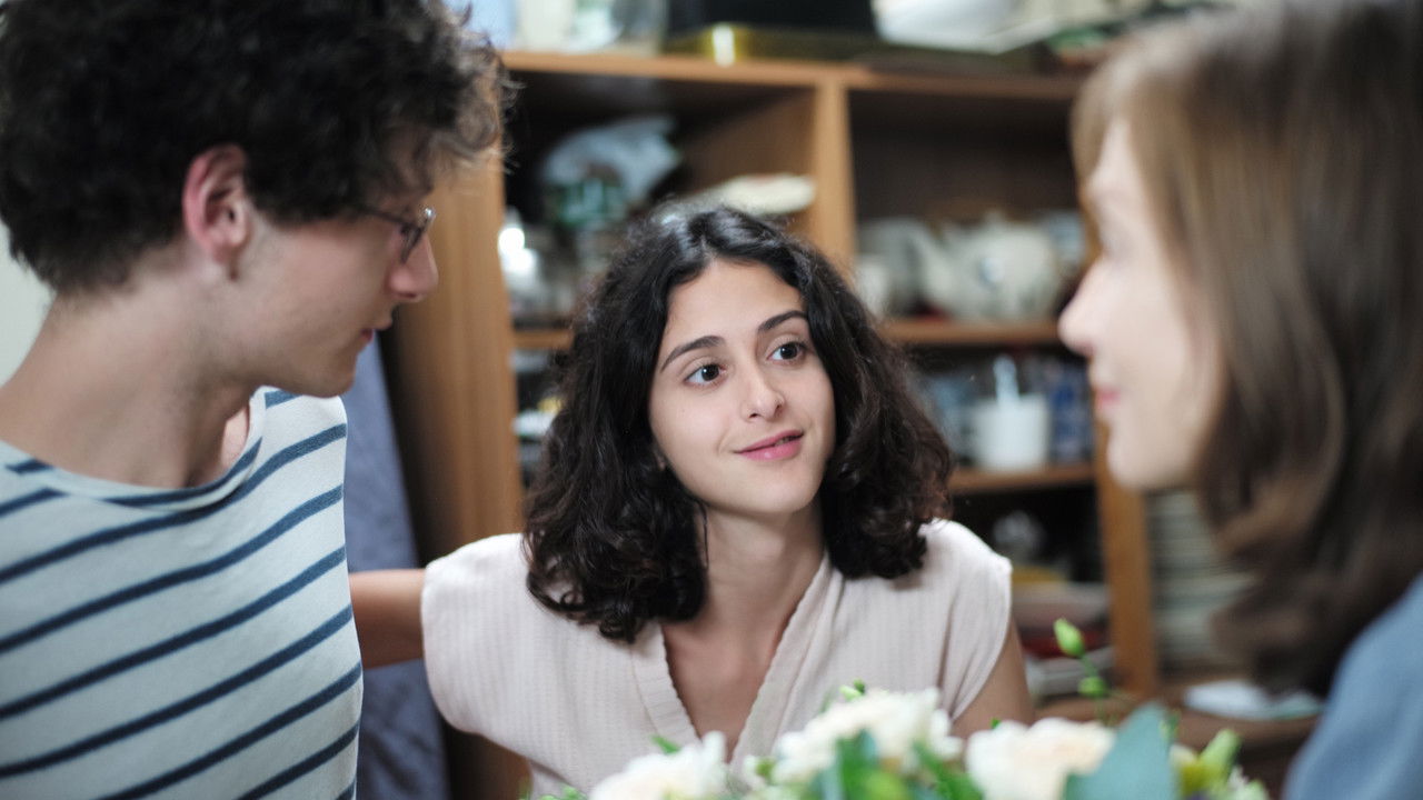 Alles was kommt (2016) abspielen