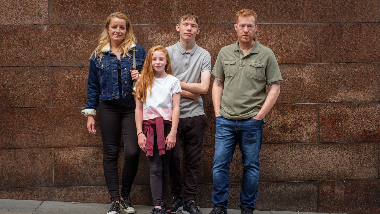 Sorry We Missed You (2019) abspielen