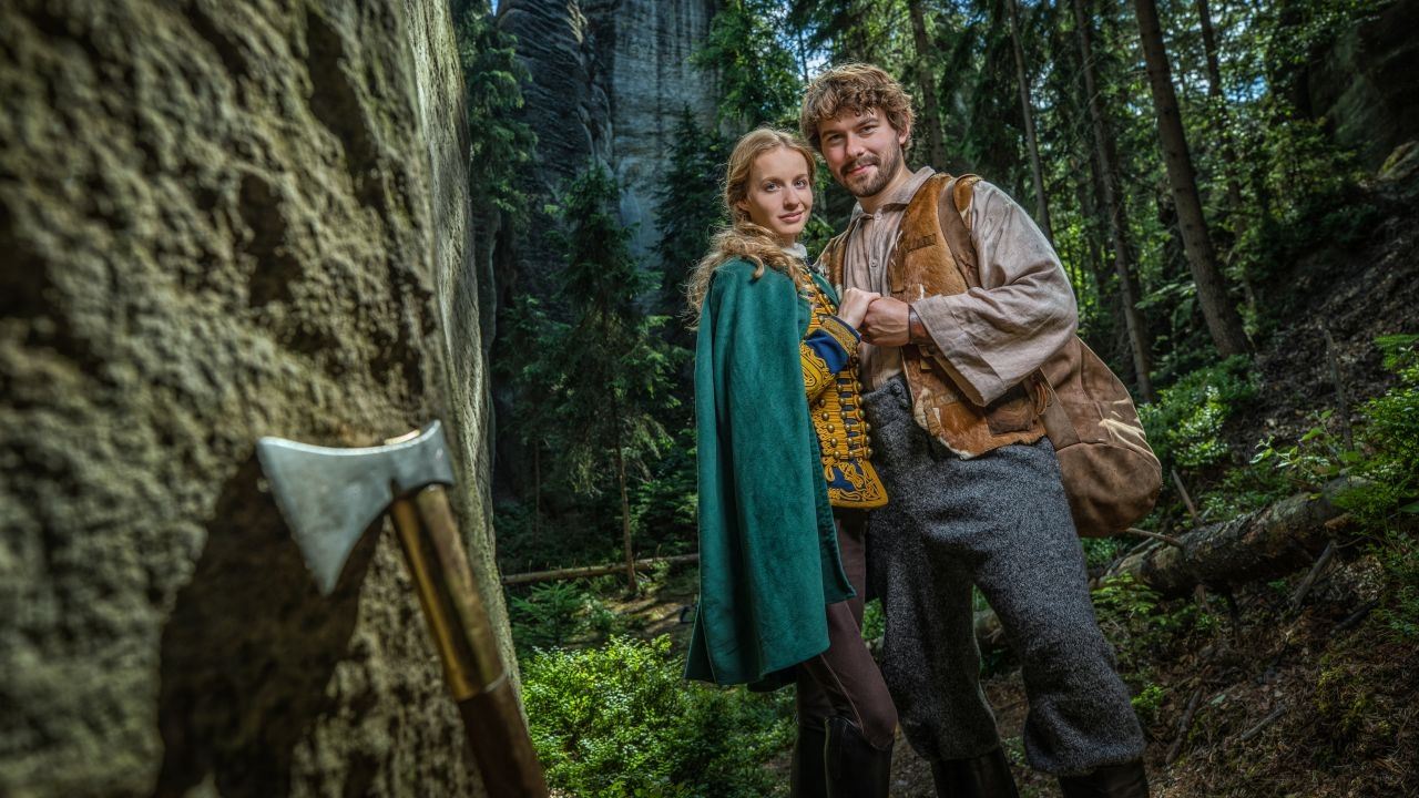 Die Prinzessin und der blinde Schmied (2018) abspielen