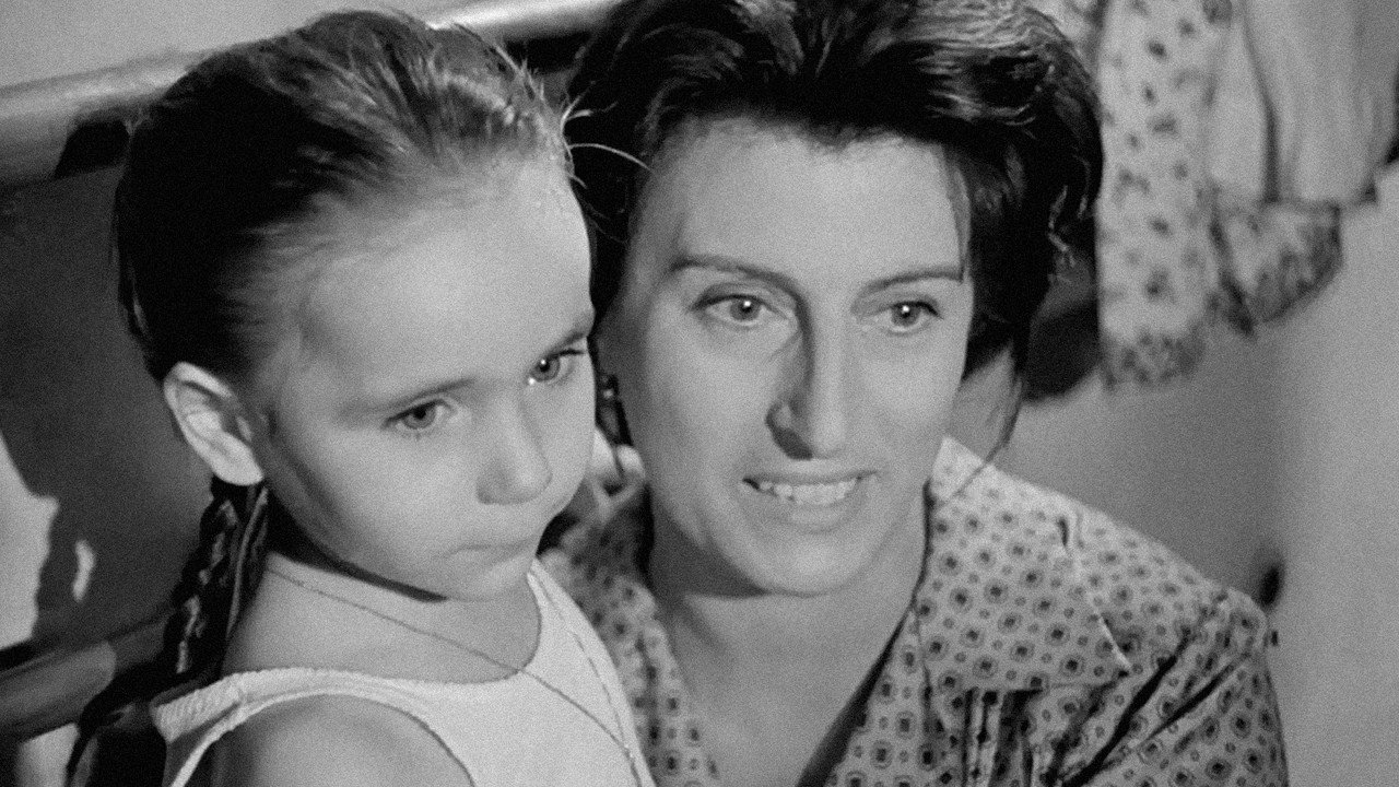 Bellissima (1952) abspielen