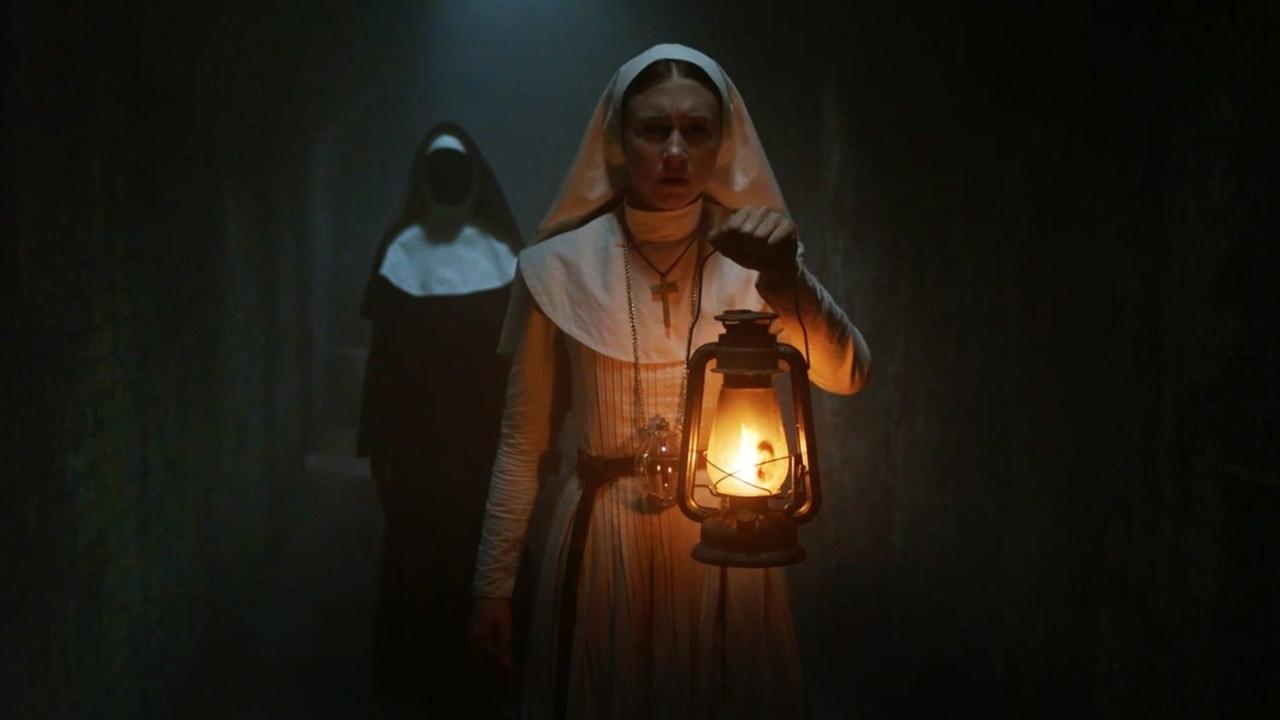 The Nun (2018) abspielen